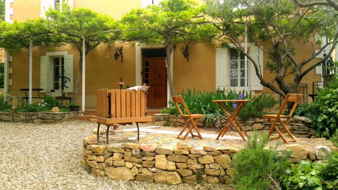 Bed and Breakfast Le Fer En Ceze Sabran Exterior foto