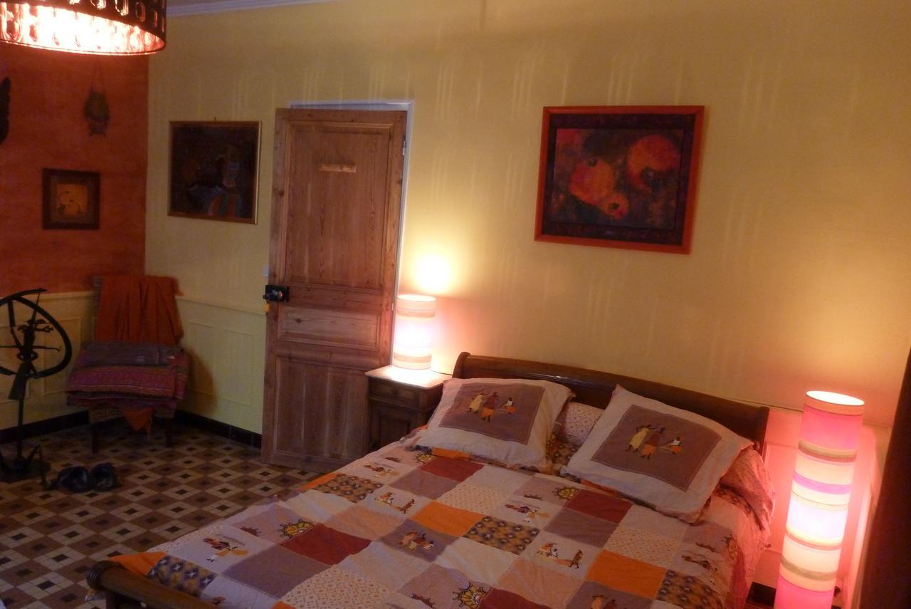 Bed and Breakfast Le Fer En Ceze Sabran Exterior foto